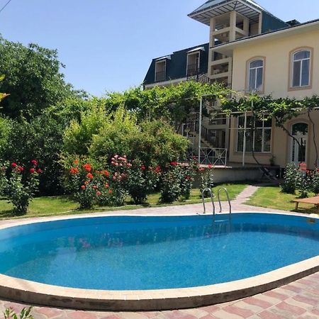 Hotel Latif Samarkand Exterior photo